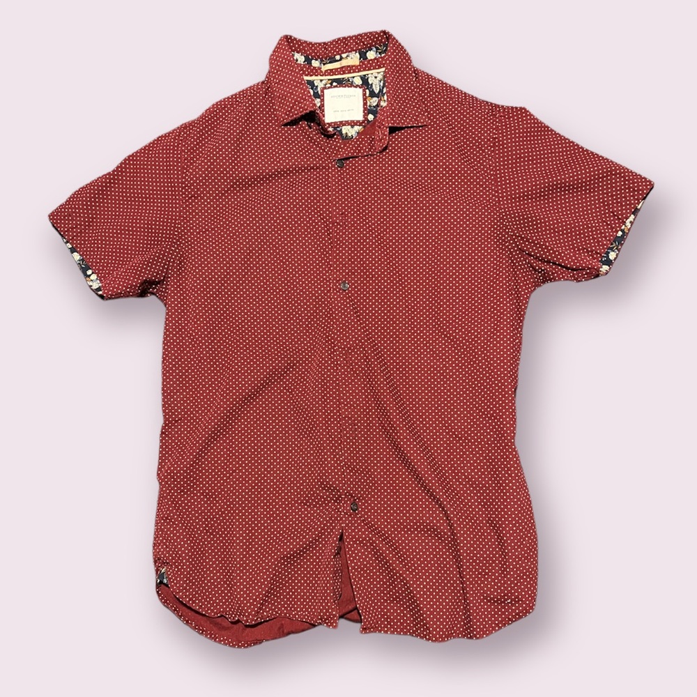 Denim & Flower Maroon Medium Button Down Casual Gold Cotton